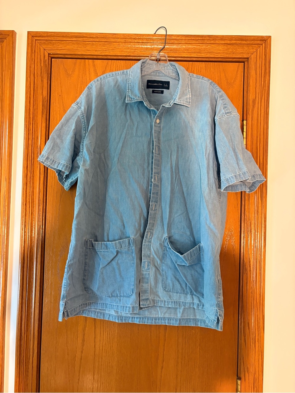 Abercrombie & Fitch Denim Short-Sleeve Button-Up Shirt
